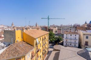 Duplex toit-terrasse centre historique Valence BuenApart 33