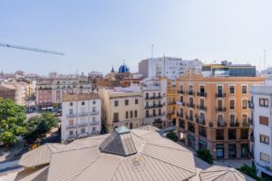 Duplex toit-terrasse centre historique Valence BuenApart 34