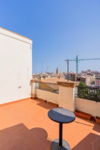 Duplex toit-terrasse centre historique Valence BuenApart 35