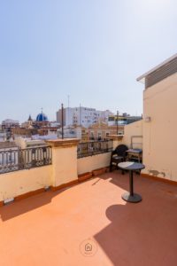Duplex toit-terrasse centre historique Valence BuenApart 37