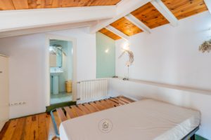 Duplex toit-terrasse centre historique Valence BuenApart 46
