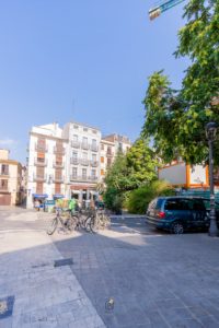 Duplex toit-terrasse centre historique Valence BuenApart 64
