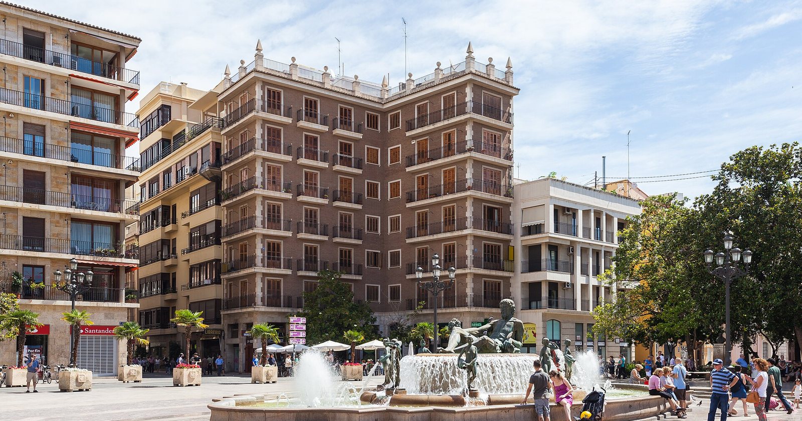 Plaza de la Virgen in Valencia's old town